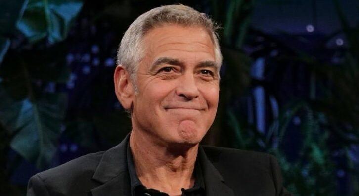 George Clooney a Grizzly II forgatásakor két hónapig Budapesten ragadt és minden nap paprikás csirkét evett – videó