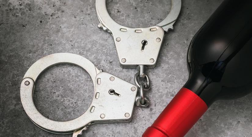 Letartóztattak egy neves magyar borászt, szexuális erőszakkal gyanúsítják