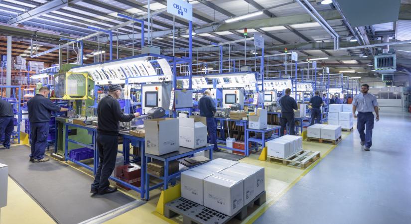 Megdöbbentő fordulat: lesöpörték az asztalról a 30 ezer forintos béremelést a cégek Magyarországon!