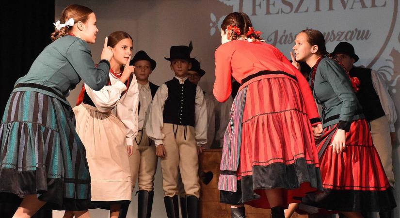 Nagyon sokan kapnak plusz pénzt a napokban, így kapják meg az érintettek