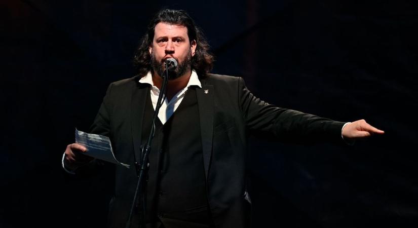 Puzsér Róbert rájött, hogy egy acsargó, szektatudatú, mindenkit leüvöltő falka alakult ki Magyar Péter körül