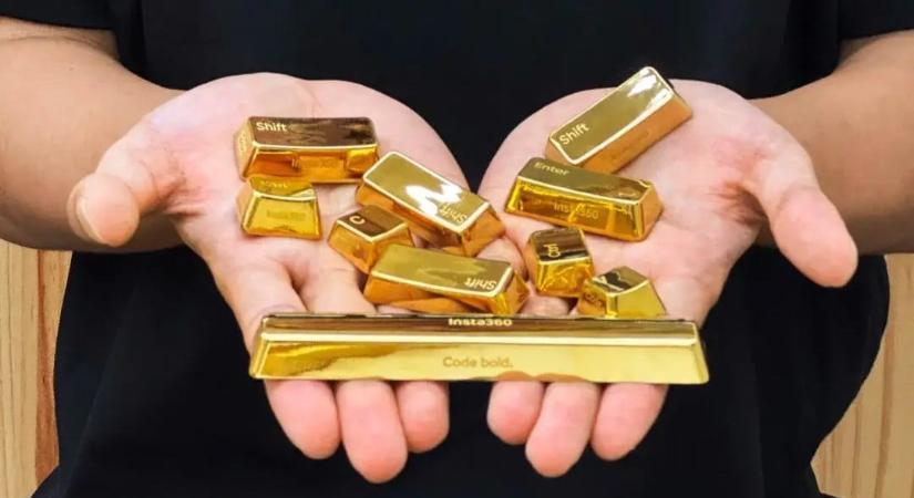 Valódi arany billentyűsapkákkal jutalmazta legjobb dolgozóit az Insta360