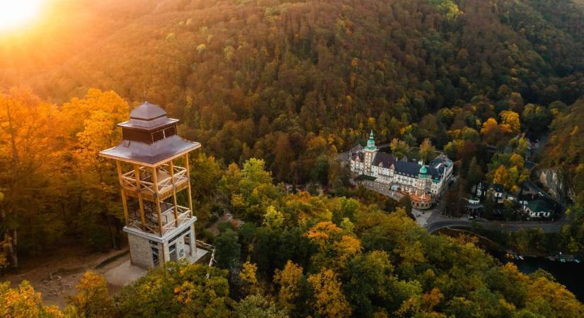 Különleges keddi energia: minden gondolat visszatérhet hozzád – nem mindegy, mire figyelsz!