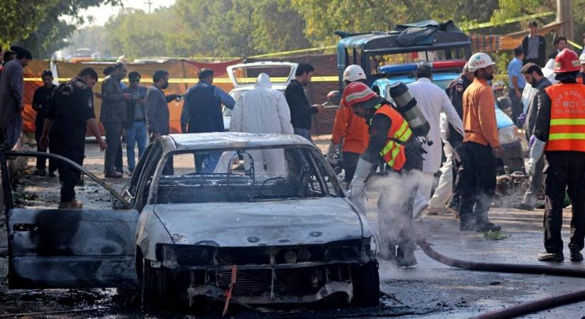 Öngyilkos merénylet történt Iszlámábádban: 12 halott, 20 sebesült