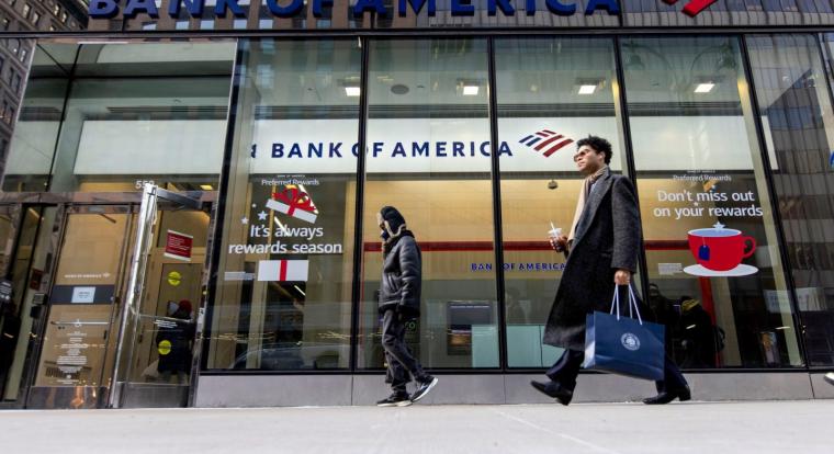 A Bank of America szerint az még nem a munkaidőd része, amikor bekapcsolod a géped, ezért most egy újabb perrel néz szembe