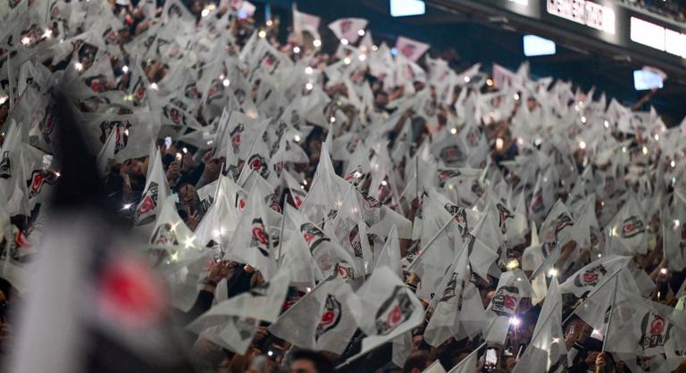 A török szövetség 1024 labdarúgó játékengedélyét függesztette fel a fogadási botrány miatt