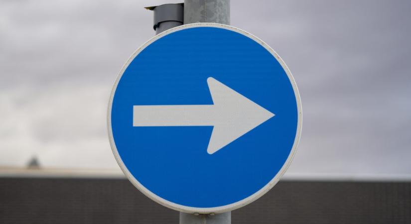 Több mint százszor bukott meg a KRESZ-vizsgán a brit csúcstartó