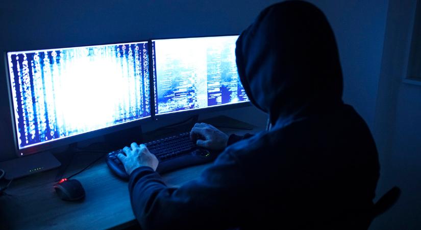 Kémprogramot találtak a népszerű androidos alkalmazásokban, azonnal törölni kell azokat – figyelmeztetnek a szakemberek