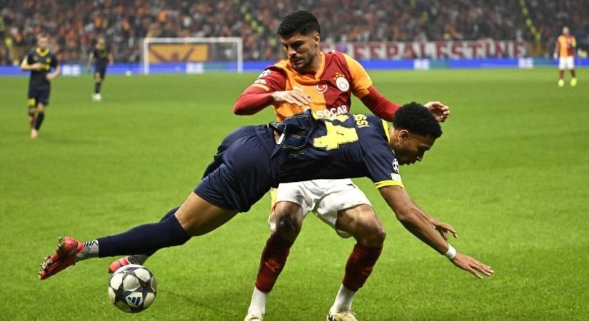 Felfordulás Törökországban: Sallai Roland csapata is érintett