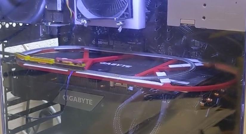 Így néz ki a videokártyára épített modellvasút – Egy lelkes PC- és vasútrajongó modder alkotása
