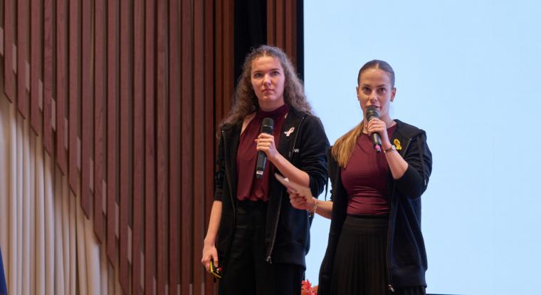 Nagy sikert arattak a magyar diákok Milánóban, a Samsung nemzetközi innovációs versenyének győztesei között az Én Hormonom csapat