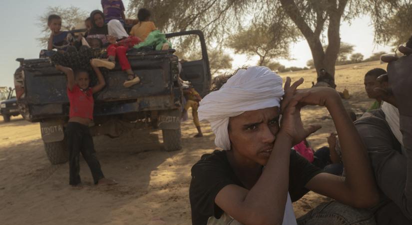 Dzsihadisták nyilvánosan kivégeztek egy Tiktok-influenszert Maliban