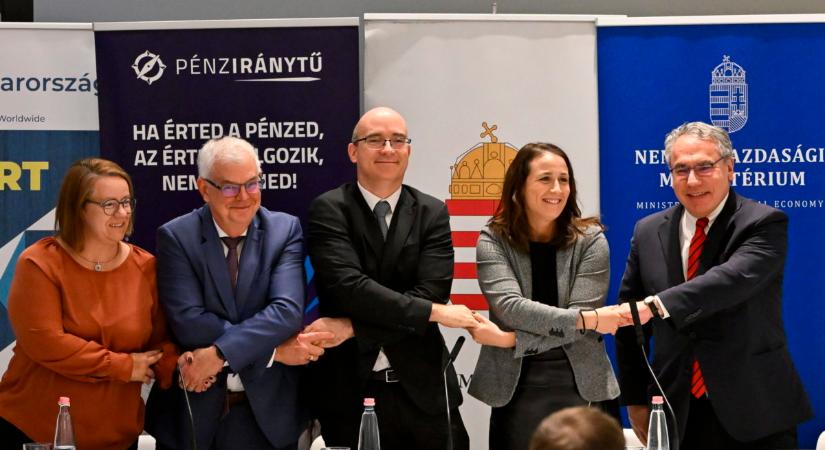 Fontos megállapodást írtak alá a PÉNZ7 programmal kapcsolatban