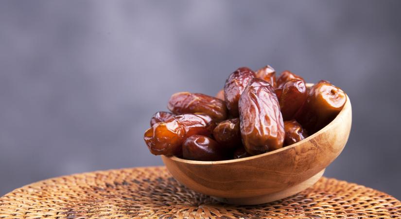 Szuperélelmiszer vagy kalóriabomba? – Erre figyelj a datolya fogyasztásánál