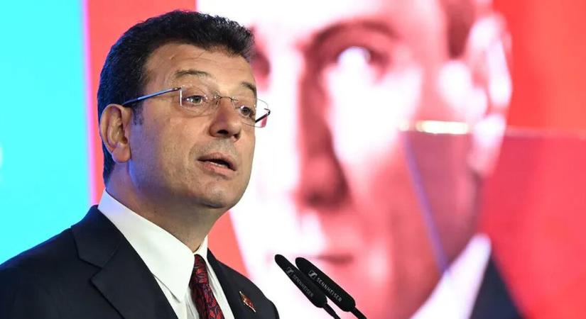 Isztambul letartóztatott ellenzéki polgármesterét 142 bűncselekménnyel vádolják