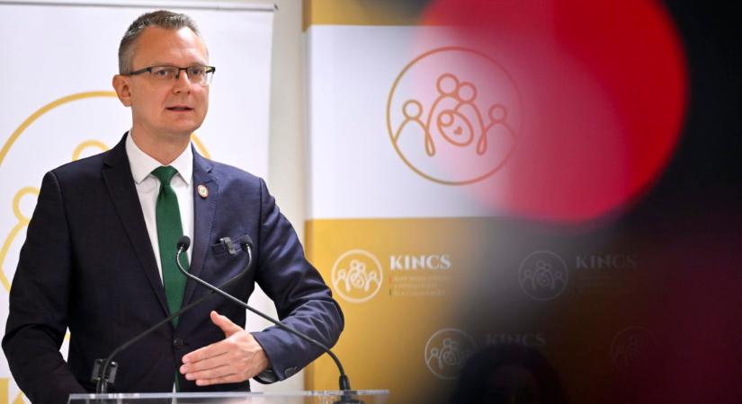 Rétvári Bence: Fontos szerepünk van az EU külső határának védelmében