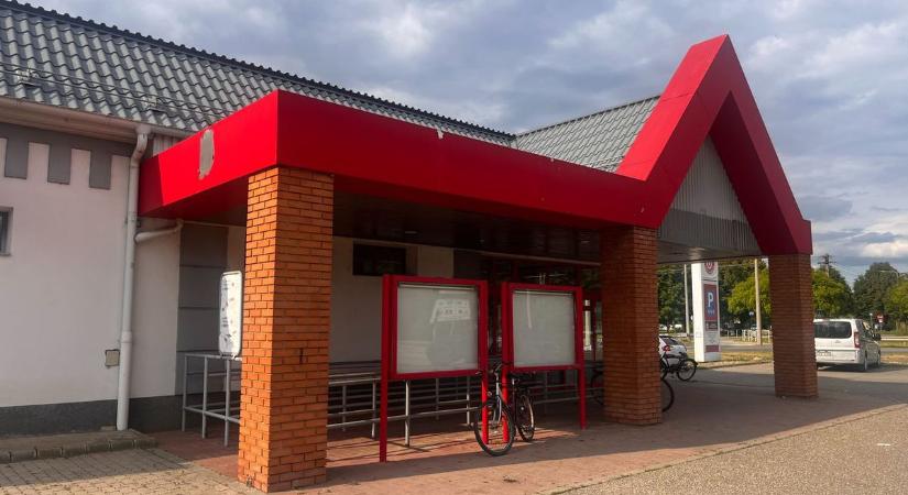 Lidl? Meki? Vagy más? Eldőlt, mi lesz a böszörményi Spar helyén! – fotókkal