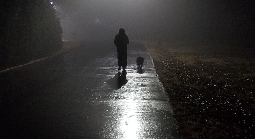 Vezessenek óvatosan! Ködbe burkolózik az ország