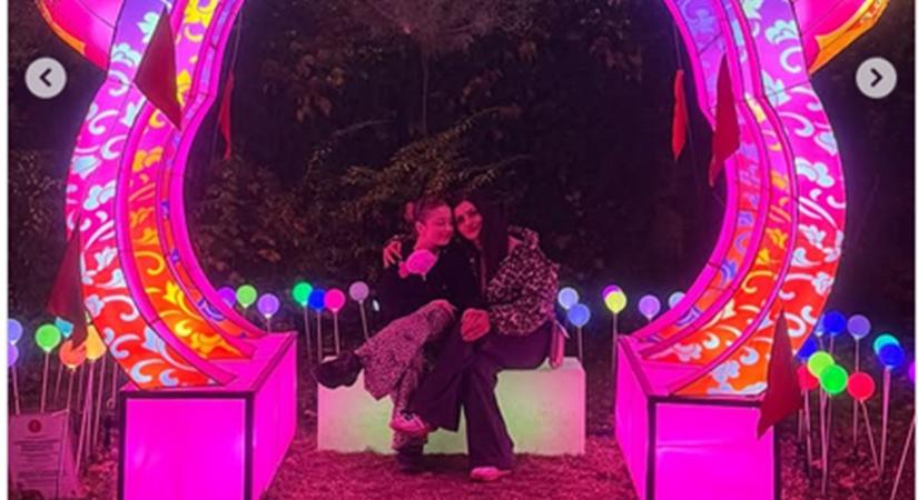 Varga Izabella 20 éves lánya kész nő: Annával a Margit-szigeten pózoltak