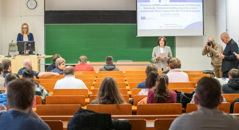 Kerekasztal-beszélgetés és Alcoa - Rosta ösztöndíjátadó Székesfehérváron