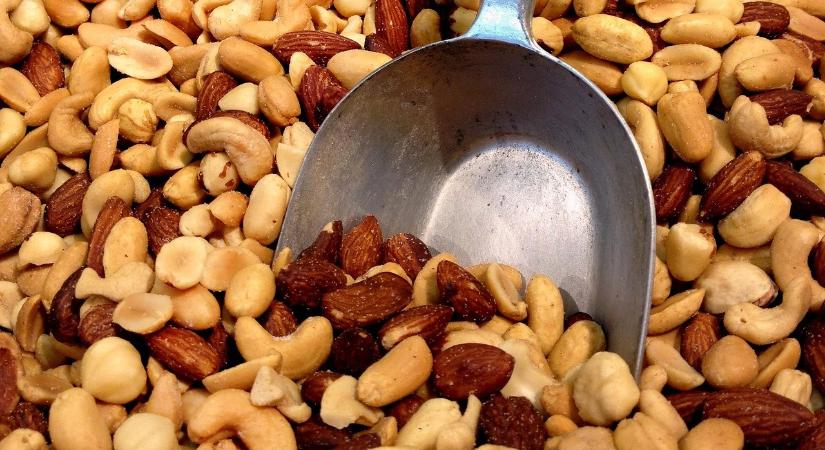 Kiderült az igazság - miért nem kell lemondani a mogyoróról és a dióról?