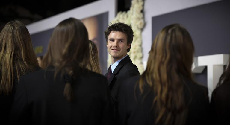 Mégiscsak akad tehetséges a Beckham gyerekek között?