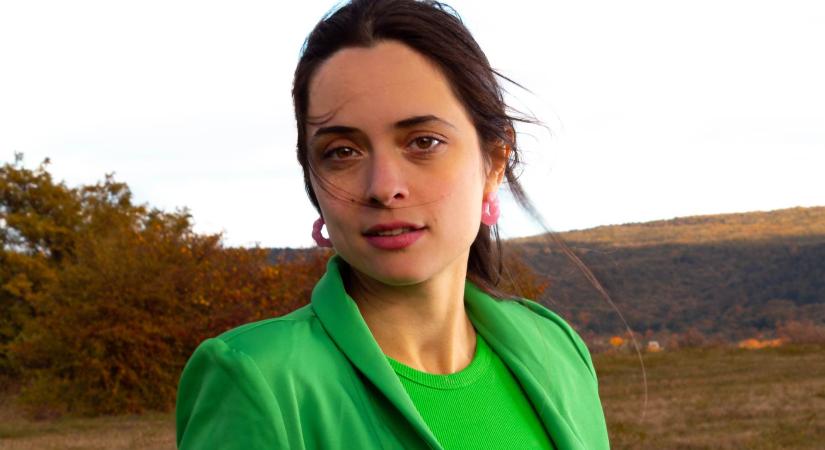 „Nem kell beleroppanni a művészetbe” – Gazdag Lili elindítja a Freemental programot