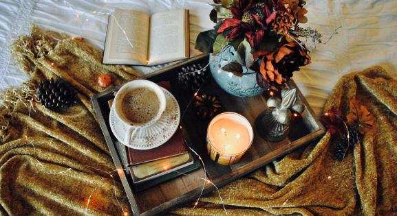 Karácsonyi szellem szerelmi sztorija hódít a BookTokon