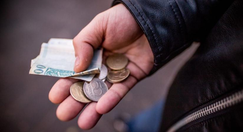 Egyre többen aggódnak a nyugdíjuk vásárlóereje miatt, és sokan élnek hónapról hónapra