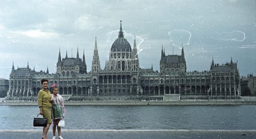 140 éve éve kezdték el az Országház építését – retró képgalériával idézzük fel a Parlament történetét!