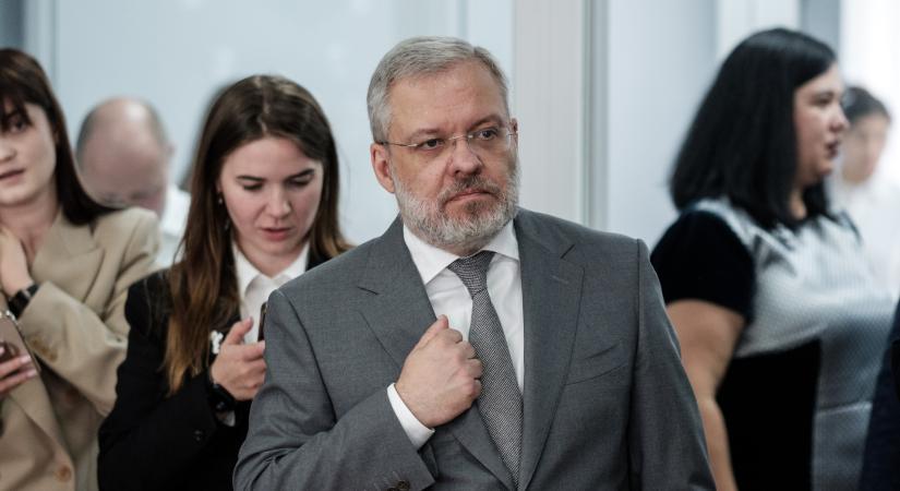 Az ukrán kormányt is elérte a súlyos korrupciós botrány: útilaput kötöttek a miniszter talpára