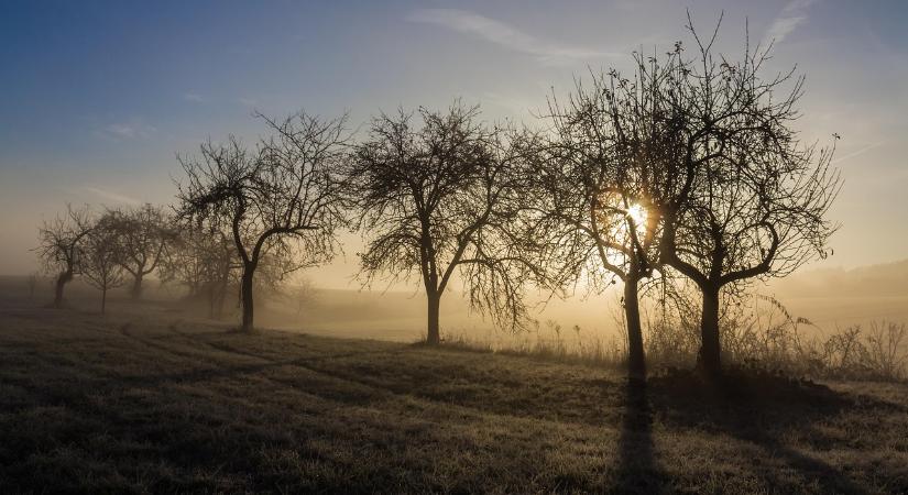 Enyhülés és szakadozó felhőzet: ilyen idő vár ránk szerdán