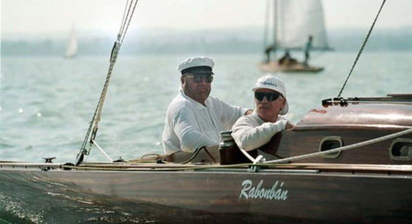 Tizenhat évesen már jachtokat javított a legendás balatoni hajóskapitány