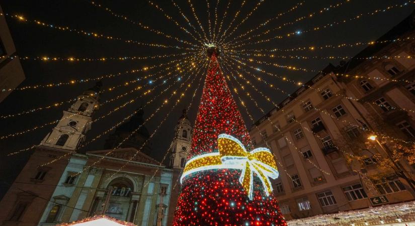 Már péntektől várják az érdeklődőket a Vörösmarty téri karácsonyi vásárra