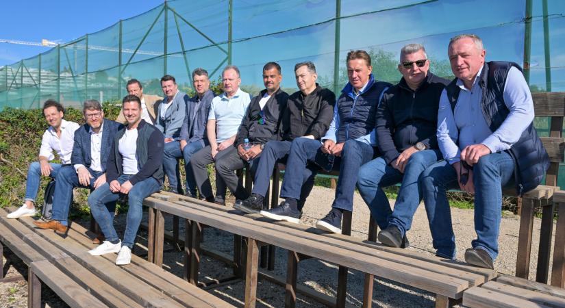 Mészáros Lőrinc ügyvédjének cége tarthatja karban az Országgyűlés Hivatalának klímáit