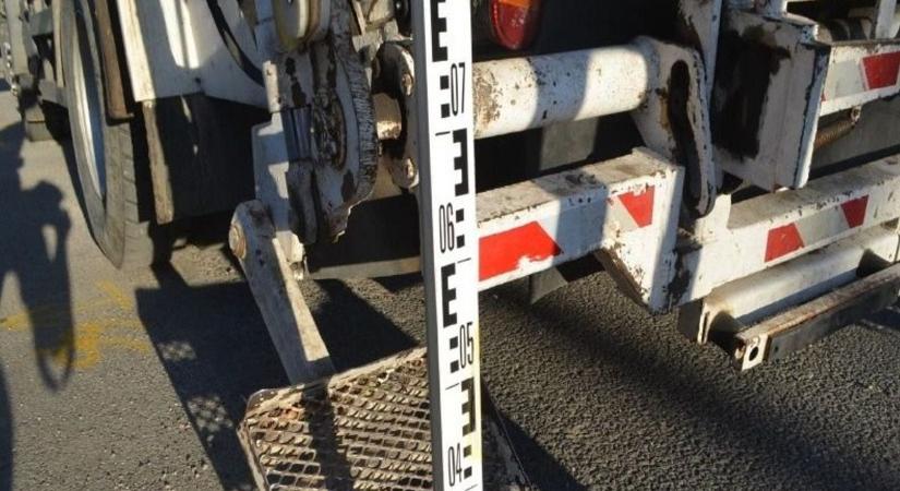 Szörnyű baleset Szegeden – kollégája halálát okozta a sofőr