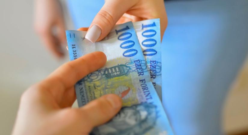 Végleges: döntést hozott az EU a minimálbérekről, és már azt is tudni, hogyan változnak Magyarországon