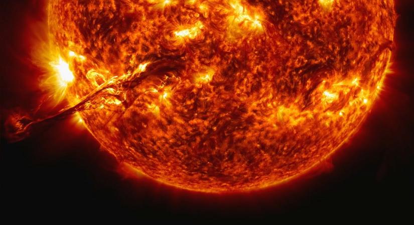Erős mágneses vihar éri el a Földet: az év legnagyobb napkitörése történt