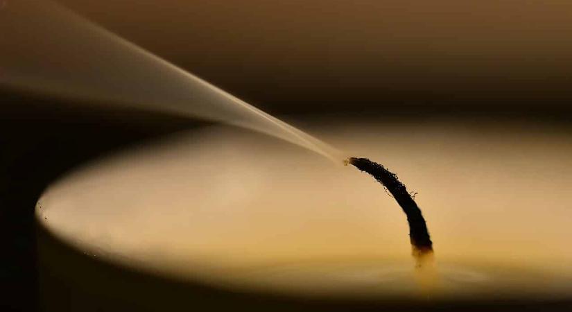 Minden megváltozik: gyász, erőszak és digitális korszakváltás