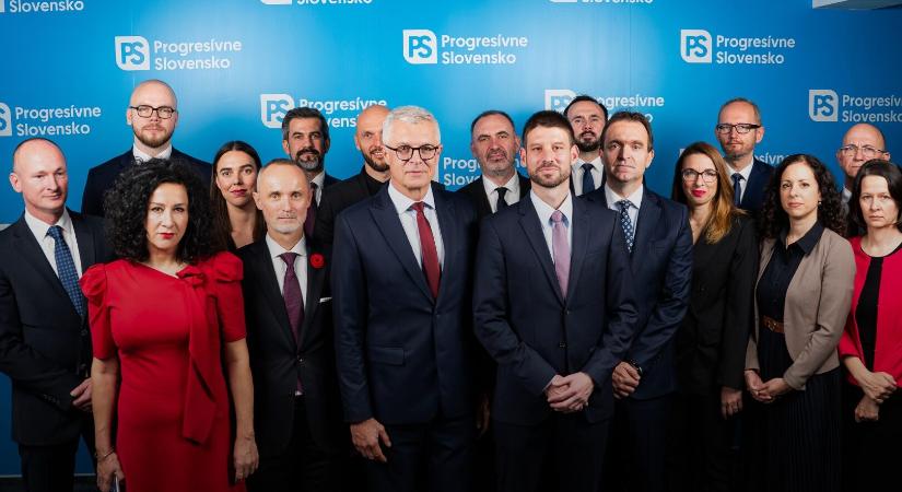 A PS bemutatta az árnyékkormányát: a brüsszelita Ódor és az atlantista Korčok főszerepet kapott