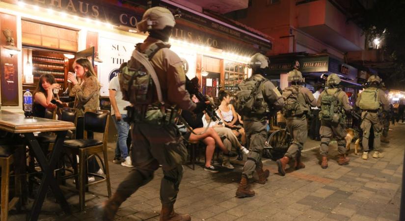 Az izraeli védelmi miniszter bezáratja a népszerű katonai rádió, mert szerinte árt a katonaságnak