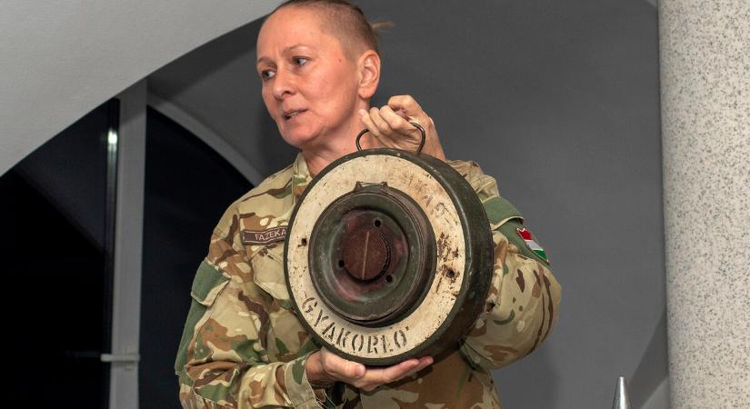 A tűzszerészek hétköznapjaiba kaptak betekintést a Hadak útján látogatói