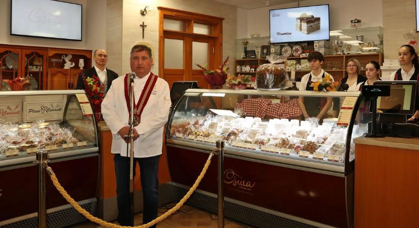 Mézeskalács- és grillázsverseny adventi nyitányként