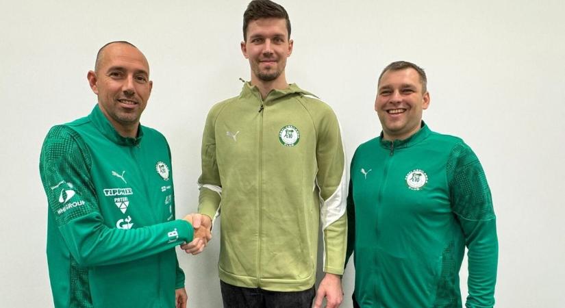 BL-győztes játékossal erősítenek a győriek