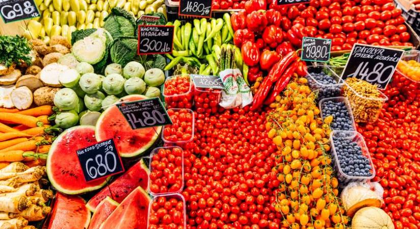 Hátast dobsz, mennyivel olcsóbb volt a tábla csoki egy 2018-as SPAR újságban