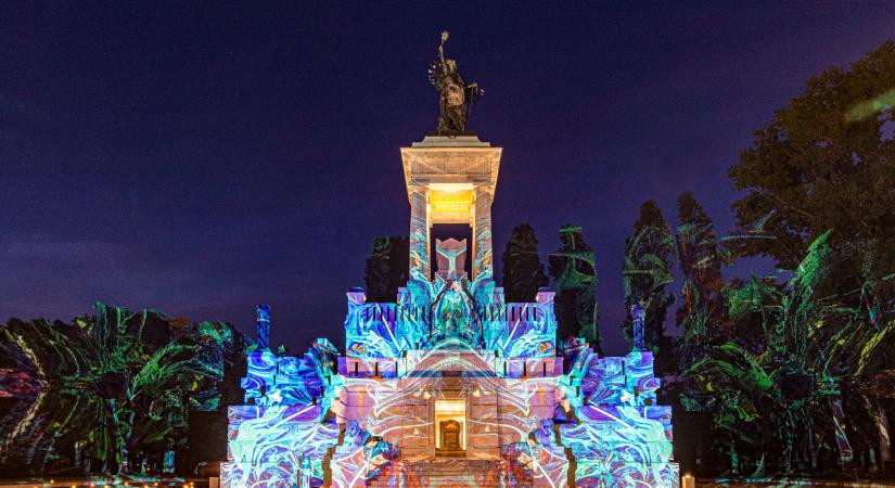 Az örökkévalóság felhangosítása a fénnyel