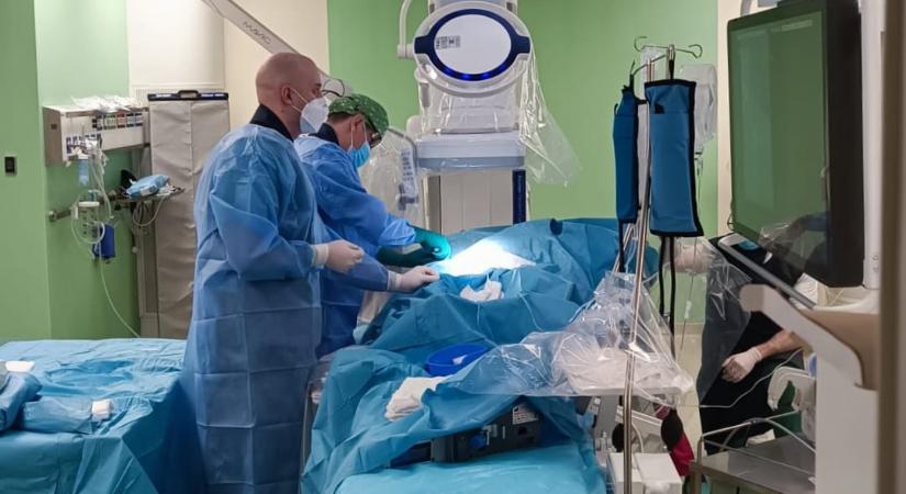Új, különleges sebészeti beavatkozást végeztek el Csíkszeredában
