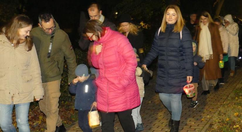 Fények és mosolyok ragyogták be Bácsalmást Márton napján – fotók