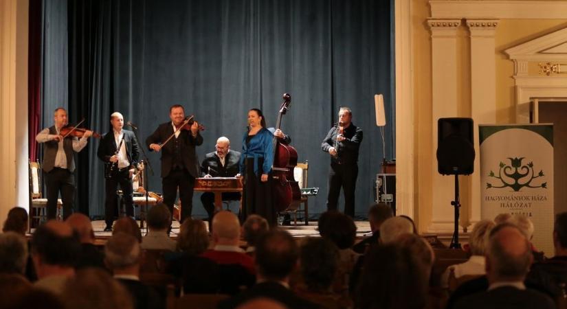 Charlie-tól Boban Markovićig – sztárokkal és táncházzal tér vissza a XIV. Fonográf Fesztivál