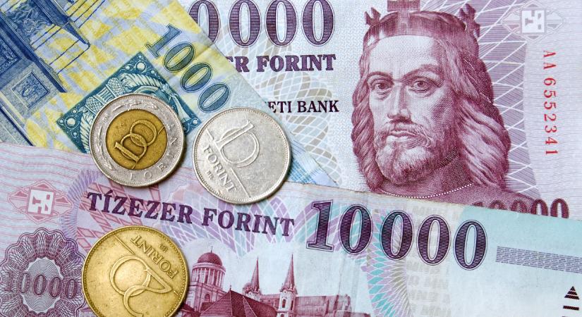Plusz pénz járhat sok magyar gazdának: újabb milliárdokat osztanak szét